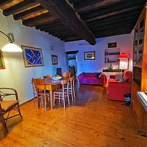 Casa In Castello Medioevale Montemerano
